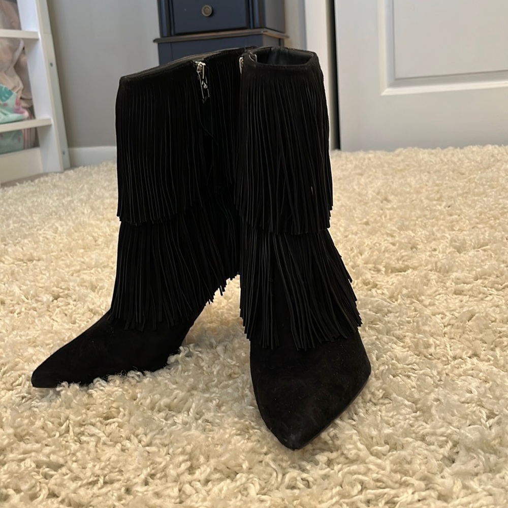 Super fun and flirty black suede tassel boots